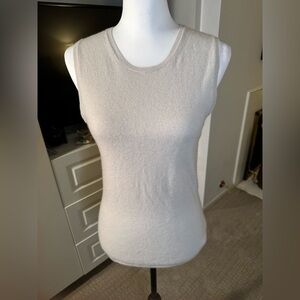 TSE Sleeveless Knit Sweater Cashmere light Grey/Gray Size L (Fits as Medium)